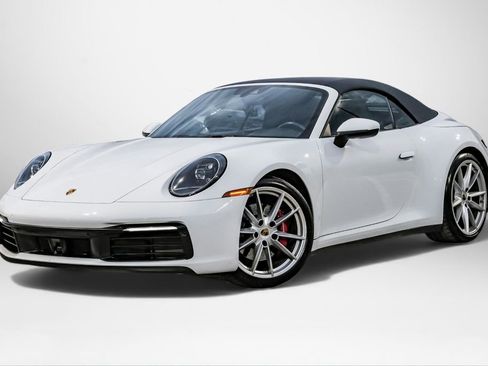 Used 2020 Porsche 911 Carrera 4S image 3