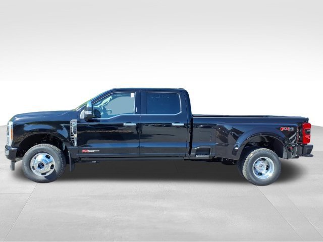 New 2027 Ford F350 Platinum w/ Platinum Plus Package AWD/4WD image 5