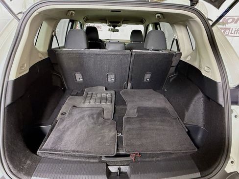 Used 2023 Nissan Rogue SV image 26