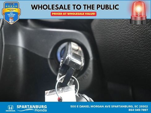 Used 2016 Jeep Renegade 75th Anniversary image 11