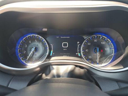 Certified 2023 Chrysler Pacifica Touring-L FWD image 20