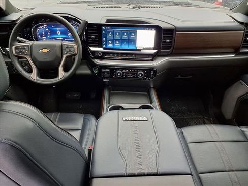 Used 2024 Chevrolet Silverado 2500 High Country w/ High Country Premium Package image 10