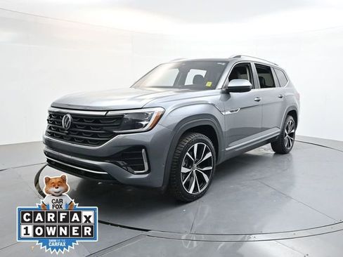 Used 2024 Volkswagen Atlas SEL Premium R-Line AWD/4WD image 3