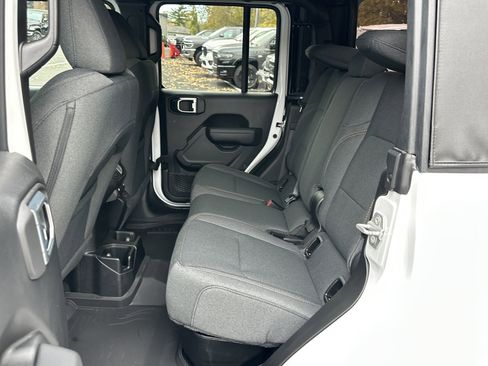 New 2026 Jeep Gladiator Sport image 29