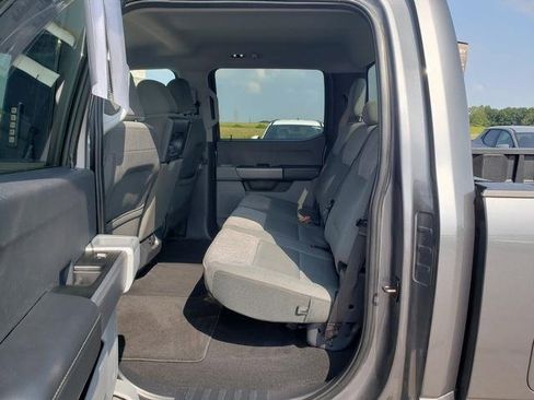 Used 2024 Ford F250 XLT image 11