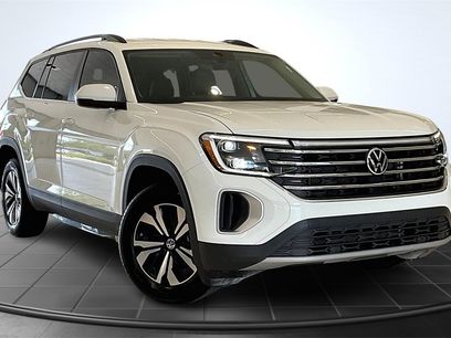 Used 2025 Volkswagen Atlas SE