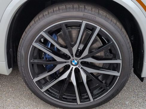 New 2026 BMW X5 M60i w/ Climate Comfort Package AWD/4WD image 11