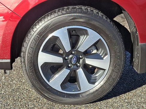 Used 2017 Subaru Forester 2.5i Premium w/ All-Weather Package image 8