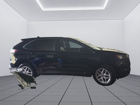 Used 2023 Ford Edge SEL image 10