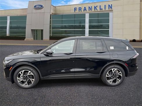 New 2026 Lincoln Nautilus Premier w/ Jet Appearance Package image 4