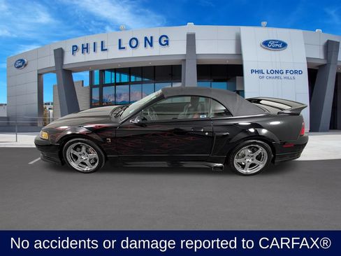 Used 2004 Ford Mustang GT RWD image 2
