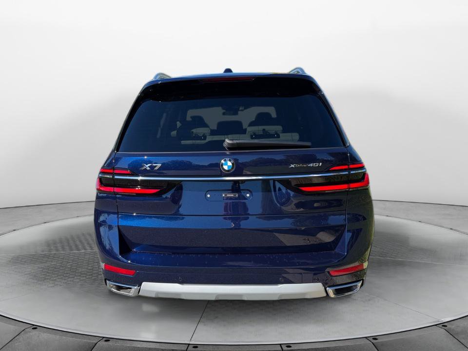 New 2027 BMW X7 xDrive40i AWD/4WD image 14