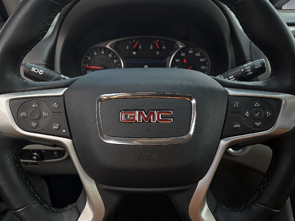 Used 2024 GMC Terrain SLT FWD image 19