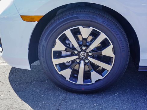 New 2026 Honda Odyssey EX-L image 9