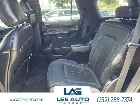 Used 2020 Ford Expedition Limited w/ Special Edition Package AWD/4WD image 4