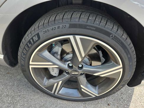 Used 2026 Genesis GV80 3.5T Prestige AWD/4WD image 2