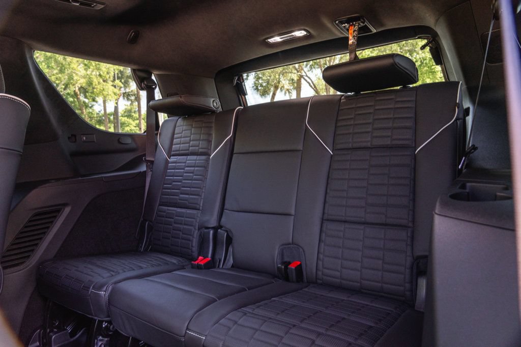 Used 2026 Cadillac Escalade V w/ LPO, ONYX Package AWD/4WD image 22