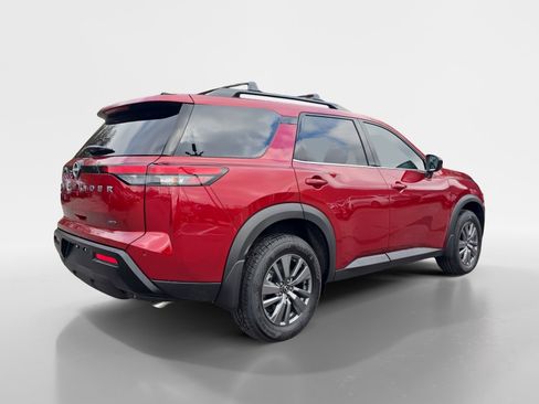 New 2026 Nissan Pathfinder SV image 5