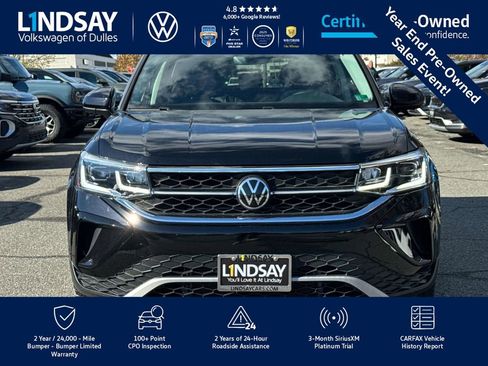 Certified 2022 Volkswagen Taos SEL w/ Panoramic Sunroof Package image 3