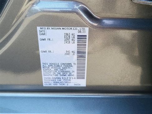 Used 2024 Nissan Altima 2.5 SV FWD image 25