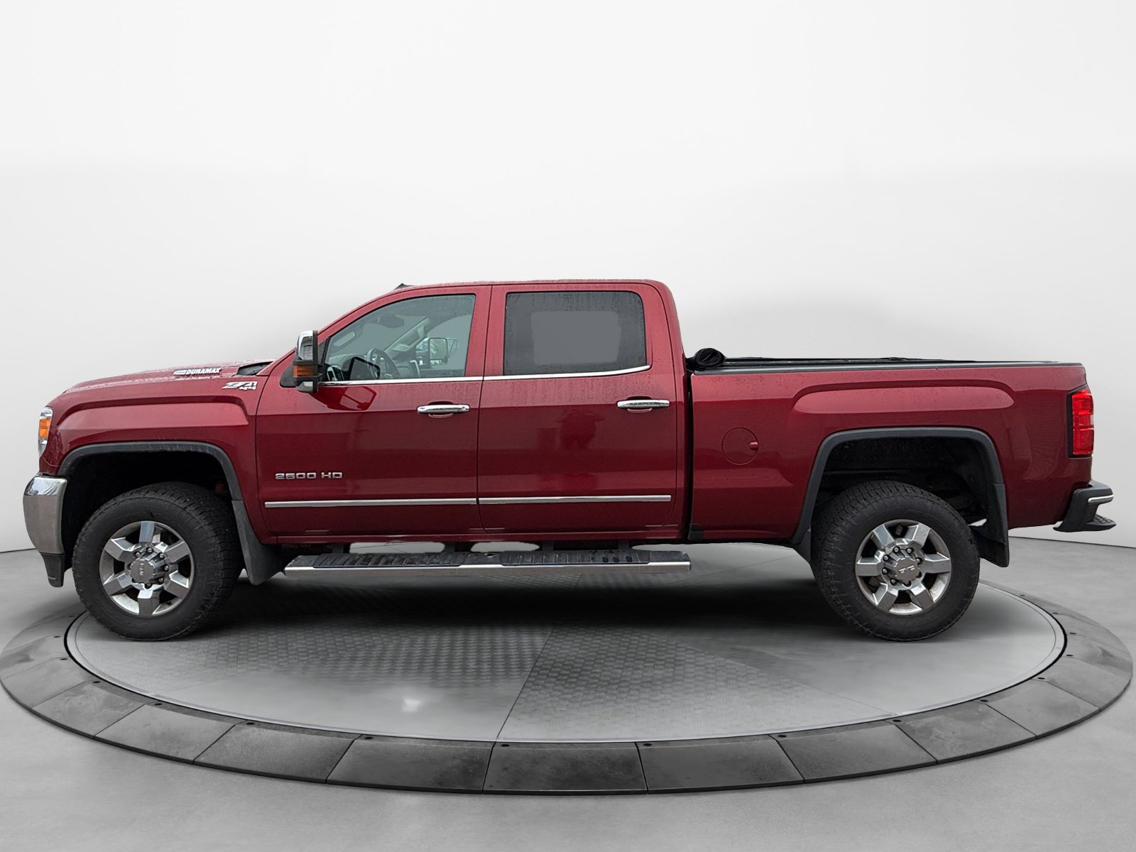 Used 2019 GMC Sierra 2500 SLT w/ Driver Alert Package AWD/4WD image 3