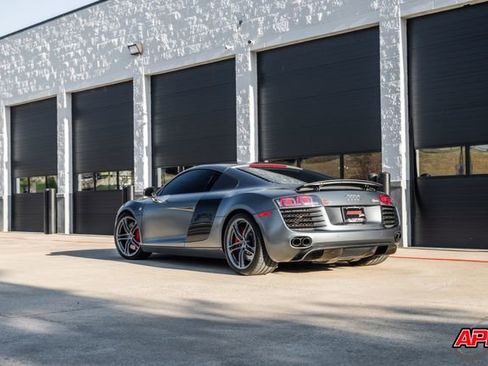 Used 2012 Audi R8 V8 image 55