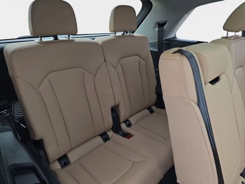 Used 2025 Audi Q7 3.0T Premium Plus w/ Premium Plus Package image 16