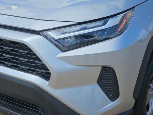 Used 2024 Toyota RAV4 XLE FWD image 12