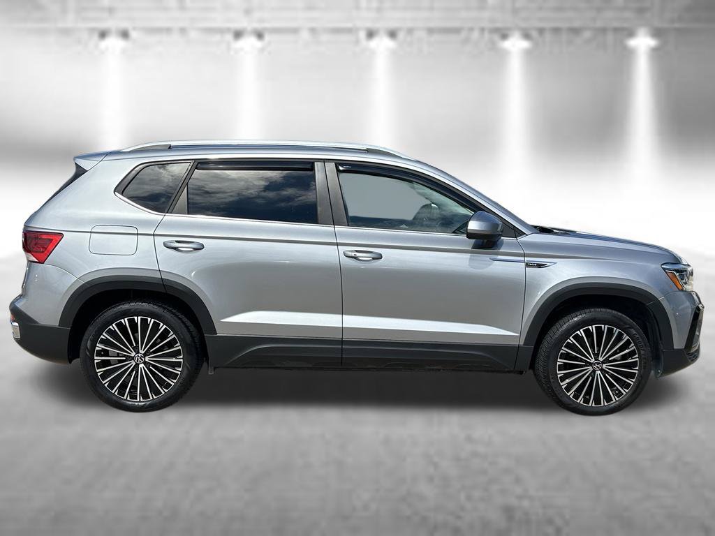Certified 2023 Volkswagen Taos SEL AWD/4WD image 8