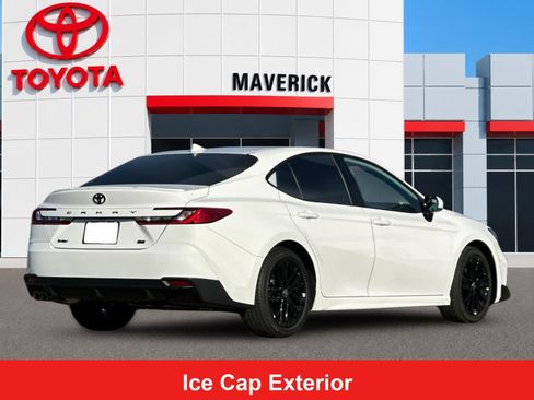 New 2026 Toyota Camry SE FWD image 5