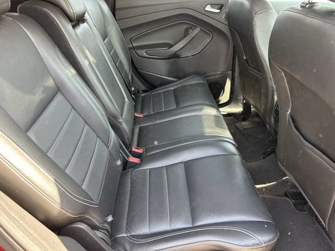 Used 2016 Ford Escape SE w/ SE Leather Comfort Package AWD/4WD image 10