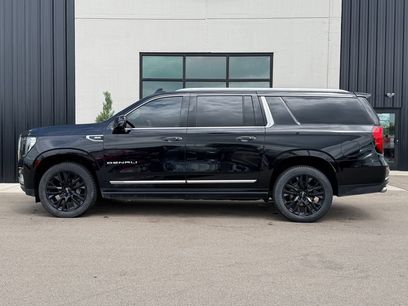 Used 2021 GMC Yukon XL Denali w/ Denali Premium Package