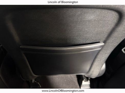 Used 2019 Lincoln Navigator Select AWD/4WD image 22