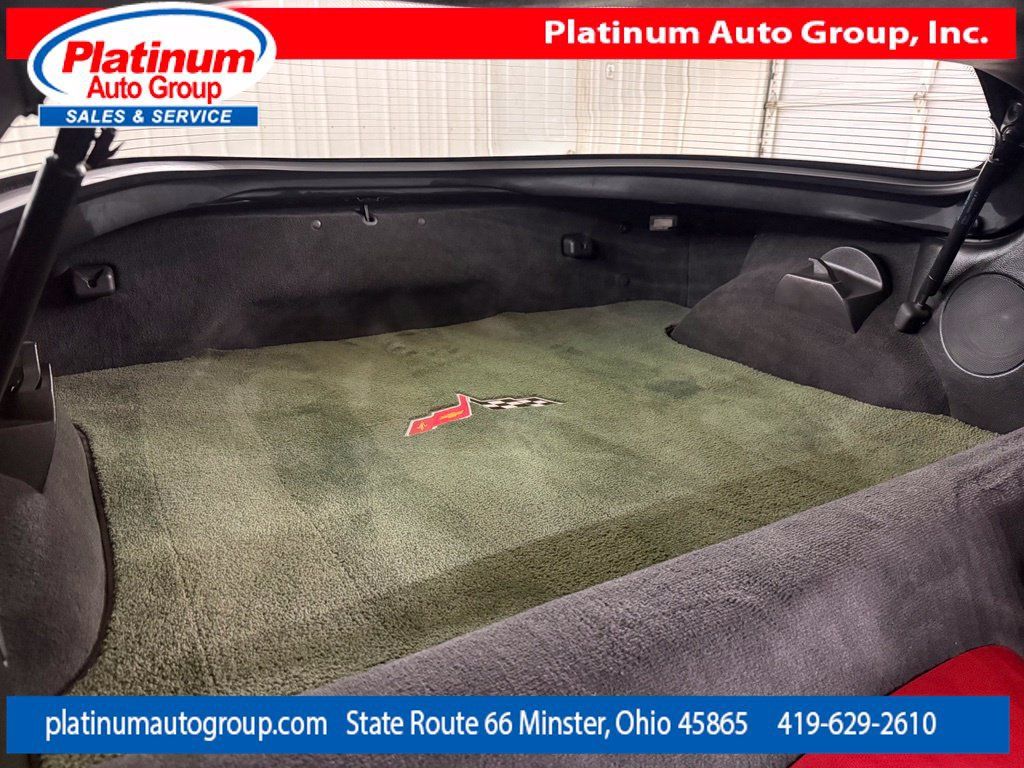 Used 2007 Chevrolet Corvette Coupe w/ Preferred Equipment Group RWD image 36