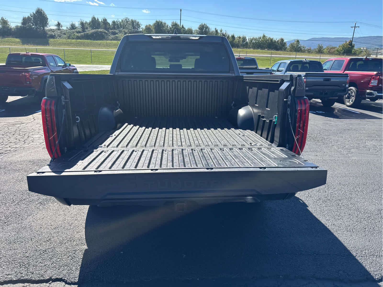Used 2024 Toyota Tundra SR5 w/ SR5 Convenience Package AWD/4WD image 30