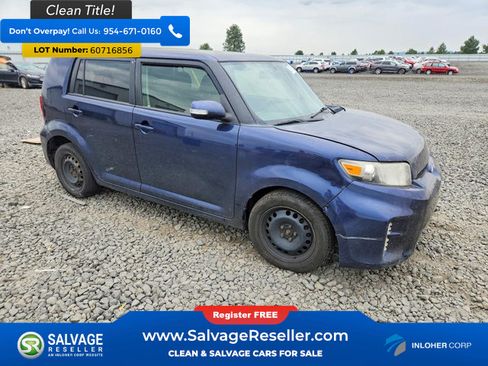 Used 2014 Scion xB FWD image 5