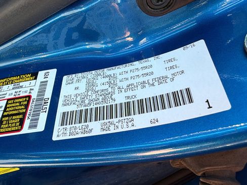 Certified 2017 Toyota Tundra Platinum image 30