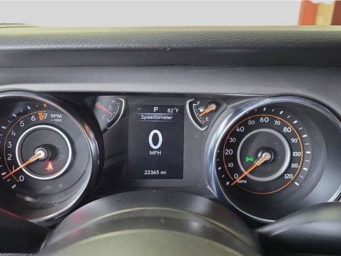 Used 2022 Jeep Wrangler Unlimited Sport AWD/4WD image 11