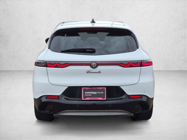 Used 2024 Alfa Romeo Tonale Ti AWD/4WD image 6