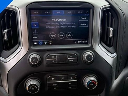 Used 2021 Chevrolet Silverado 3500 LT w/ Snow Plow Prep/Camper Package image 18