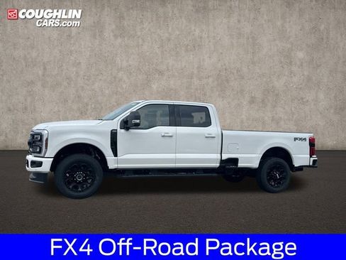 New 2026 Ford F350 Lariat w/ Black Appearance Package image 4