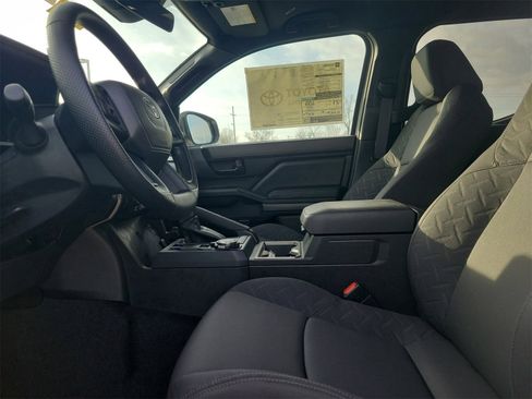 Used 2025 Toyota Tacoma SR5 image 15