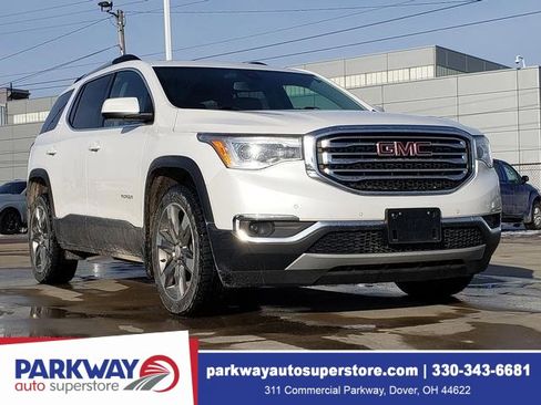 Used 2018 GMC Acadia SLT w/ LPO, Floor Liner Package image 1