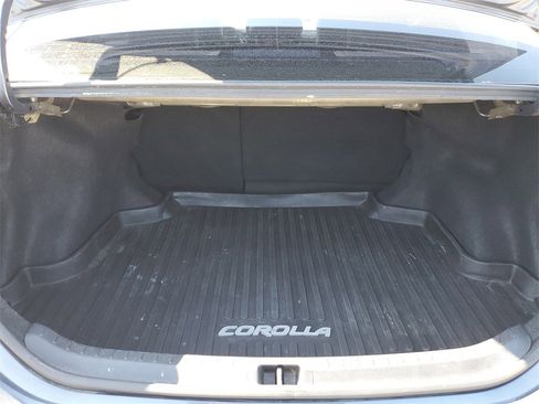 Used 2019 Toyota Corolla SE image 11
