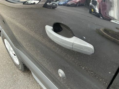 Used 2022 Ford Transit 350 XLT image 11