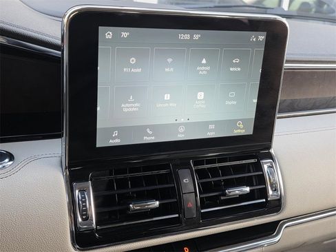 Used 2021 Lincoln Navigator Reserve w/ Luxury Package image 23