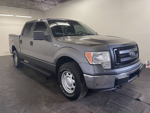 Used 2014 Ford F150 XL w/ Equipment Group 101A Mid AWD/4WD image 3