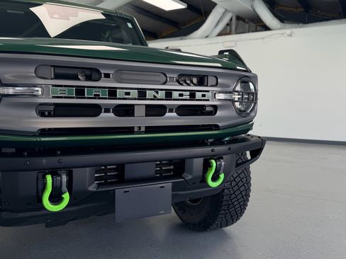 Used 2023 Ford Bronco Big Bend w/ Sasquatch Package image 11