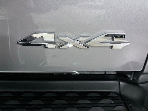 Used 2024 RAM 2500 Laramie w/ Safety Group AWD/4WD image 34