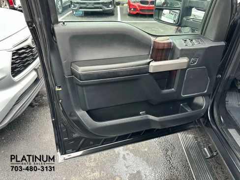 Used 2015 Ford F150 Platinum w/ Equipment Group 701A Luxury image 16